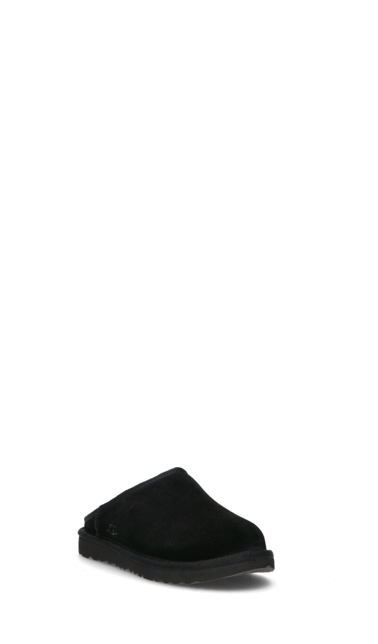 UGG - CLASSIC SLIP-ON Ugg ragazzo nero in suede