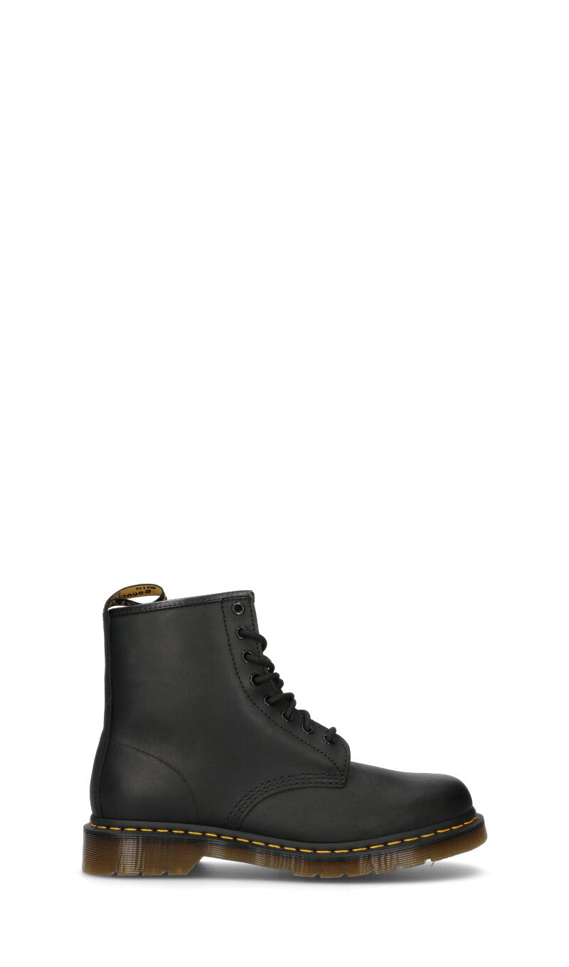 DR. MARTENS