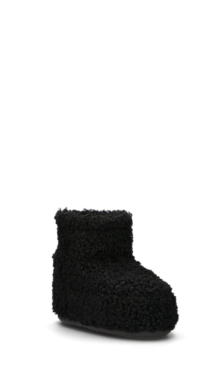MOON BOOT
