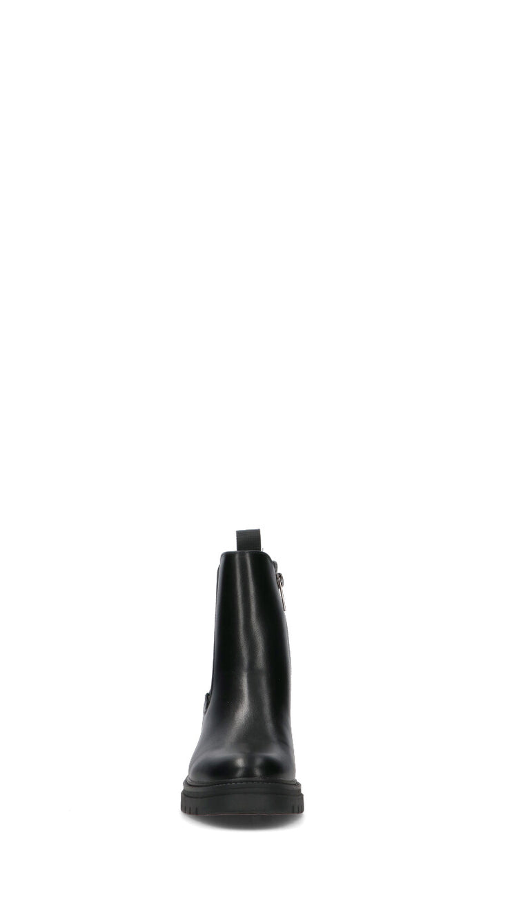 XTI FOOTWEAR