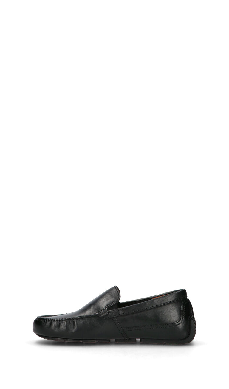 CLARKS ESSENTIALS