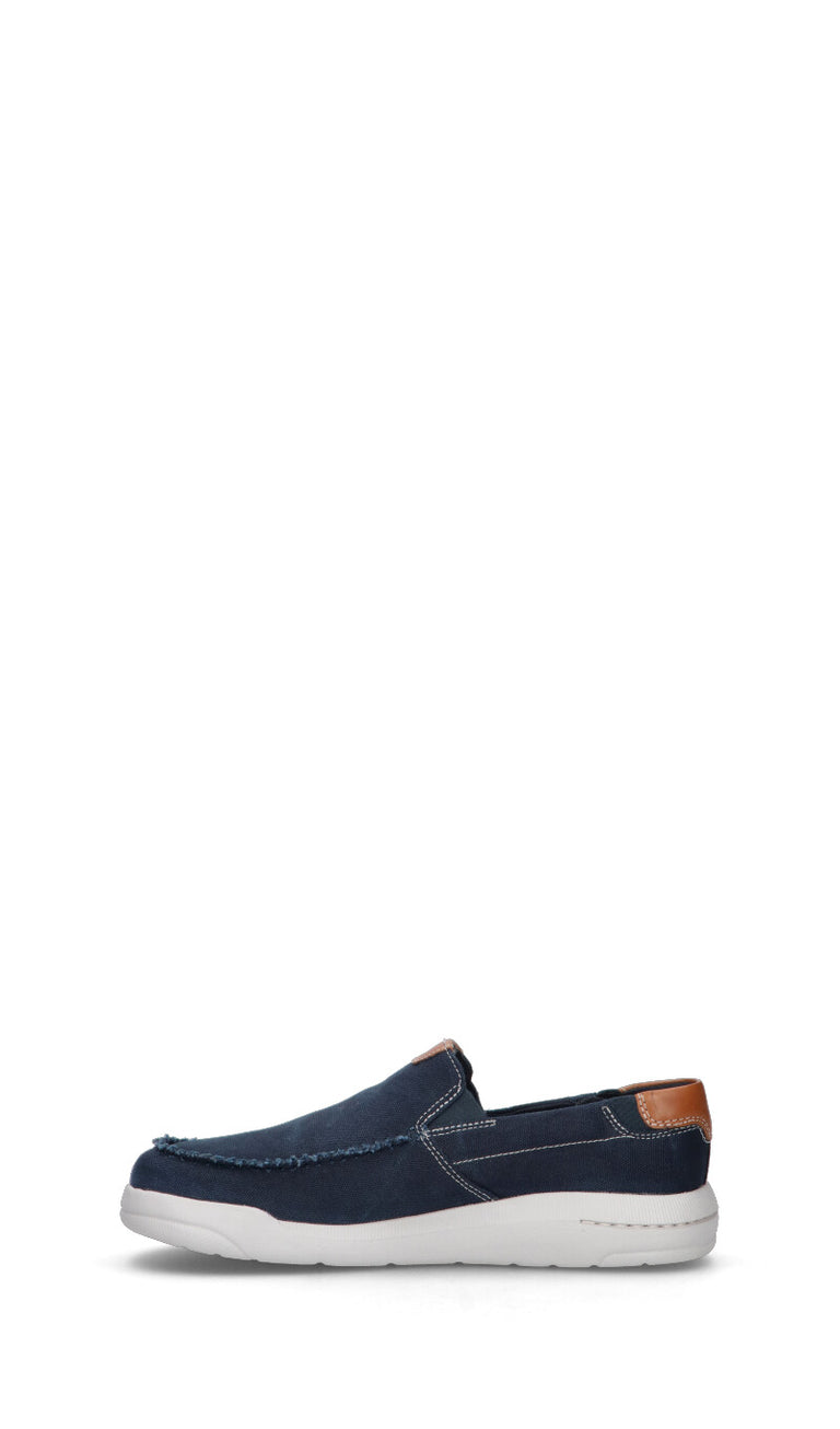 CLARKS ESSENTIALS