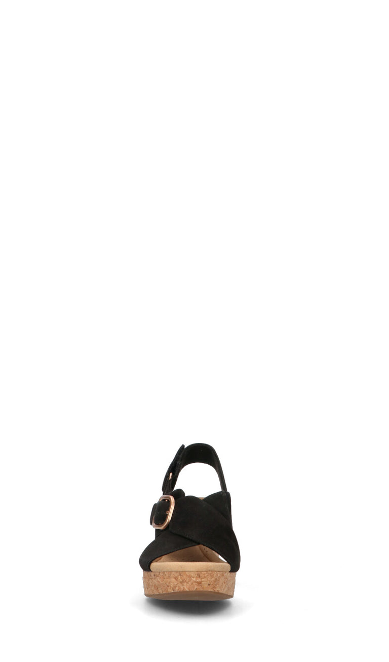 CLARKS ESSENTIALS