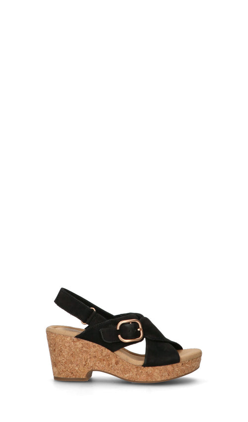 CLARKS ESSENTIALS