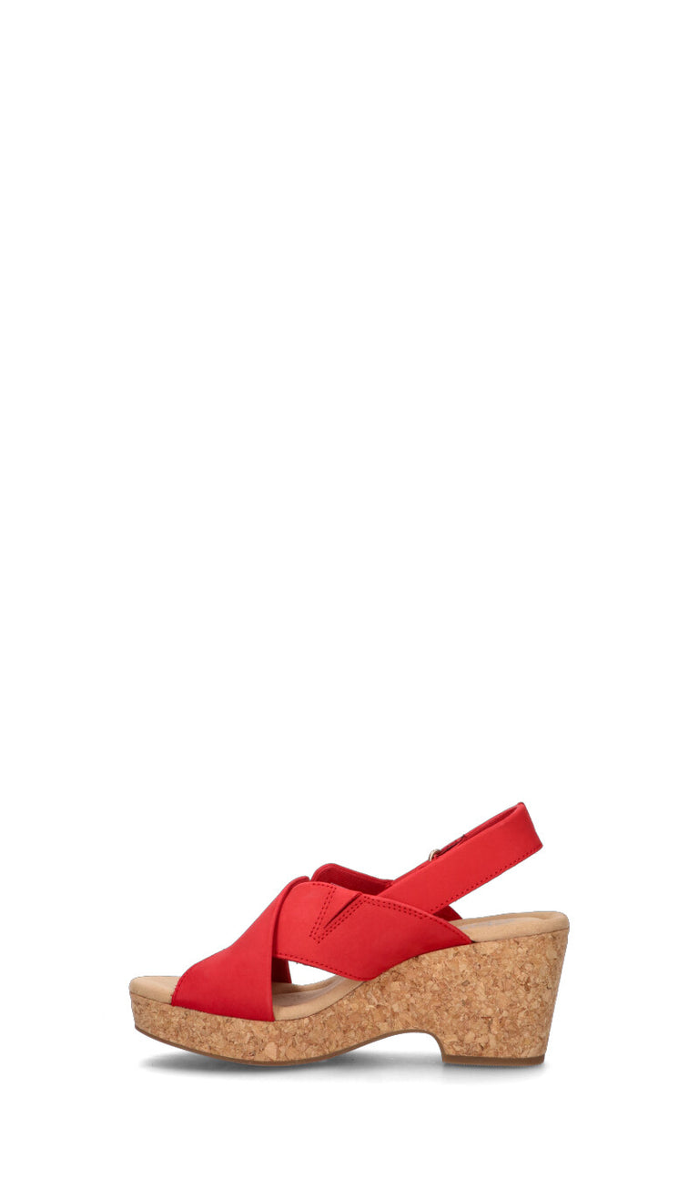 CLARKS ESSENTIALS
