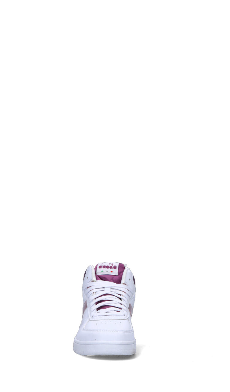 DIADORA