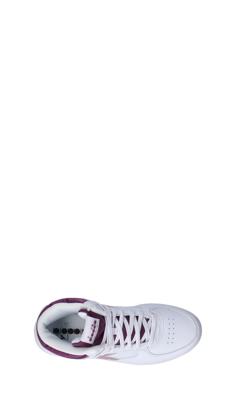 DIADORA