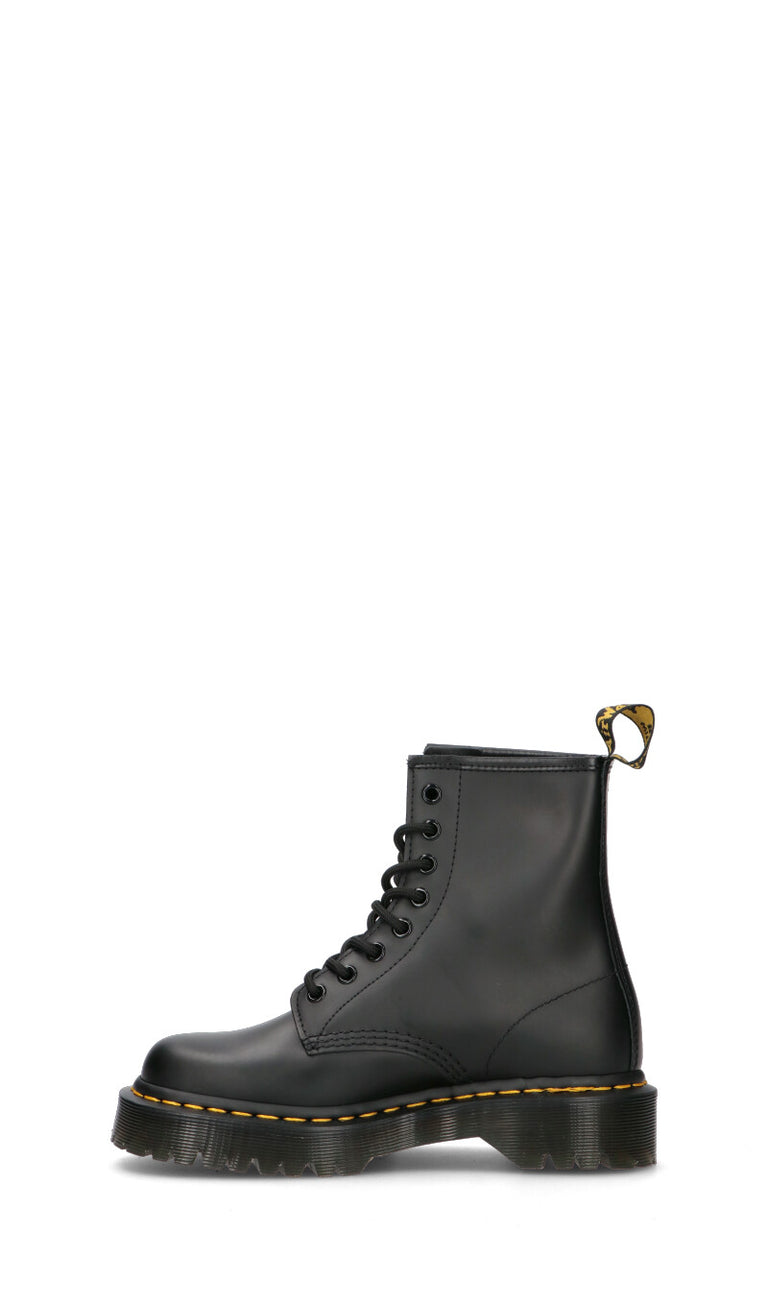 DR. MARTENS Anfibio donna nero in pelle