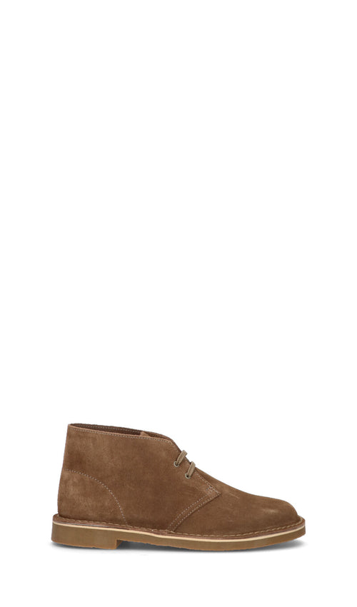 CLARKS ESSENTIALS Polacco uomo sabbia in suede