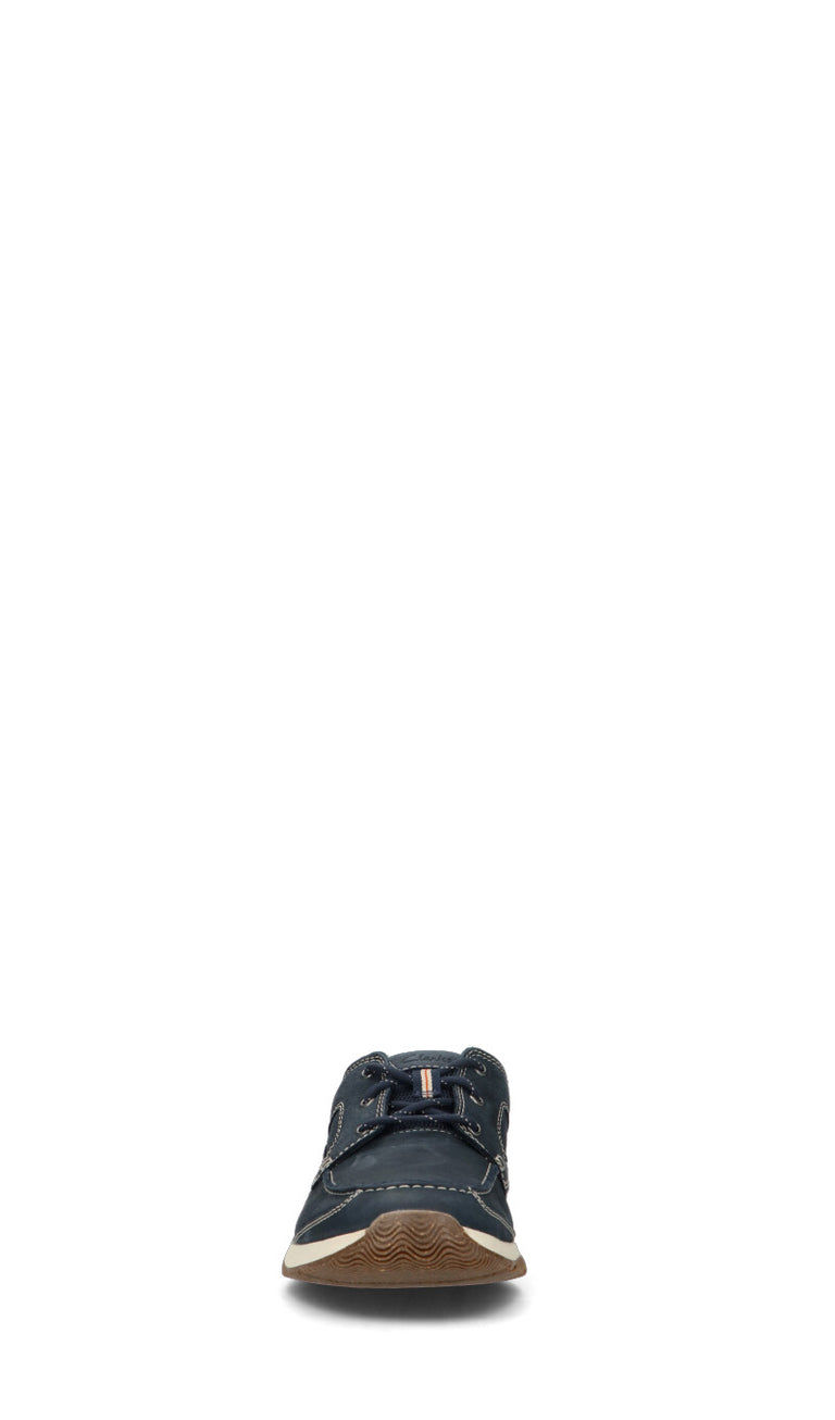 CLARKS ESSENTIALS