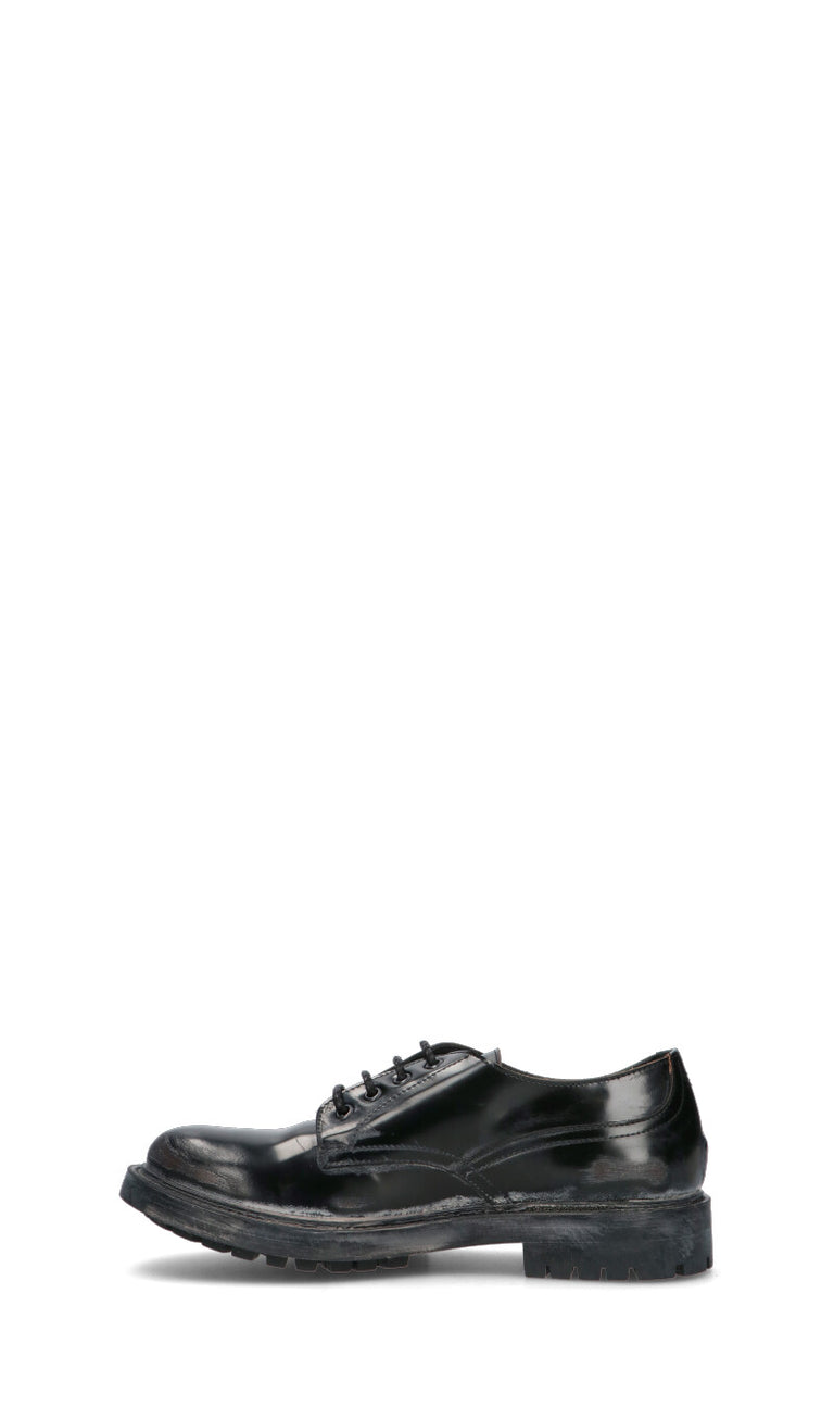 MOMA Stringata uomo nera in pelle