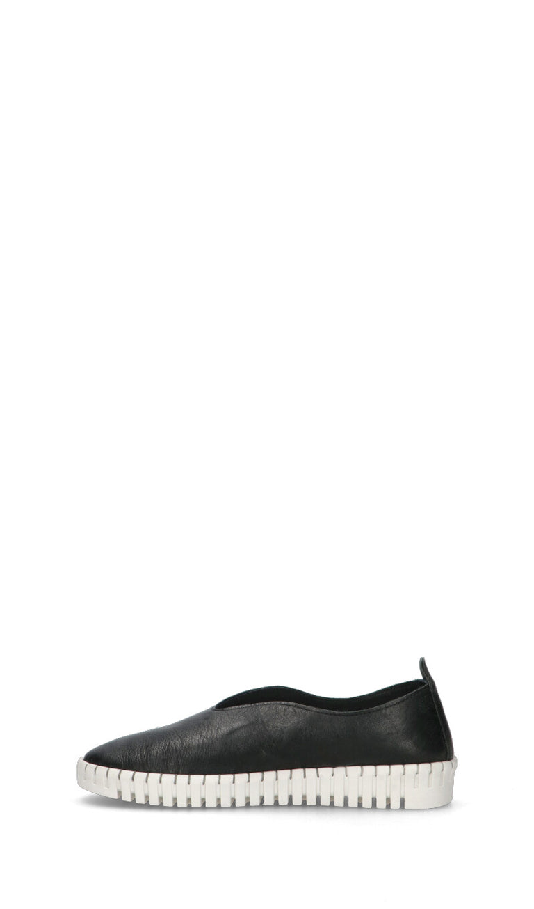 VARIOPINTO Slip on donna nera