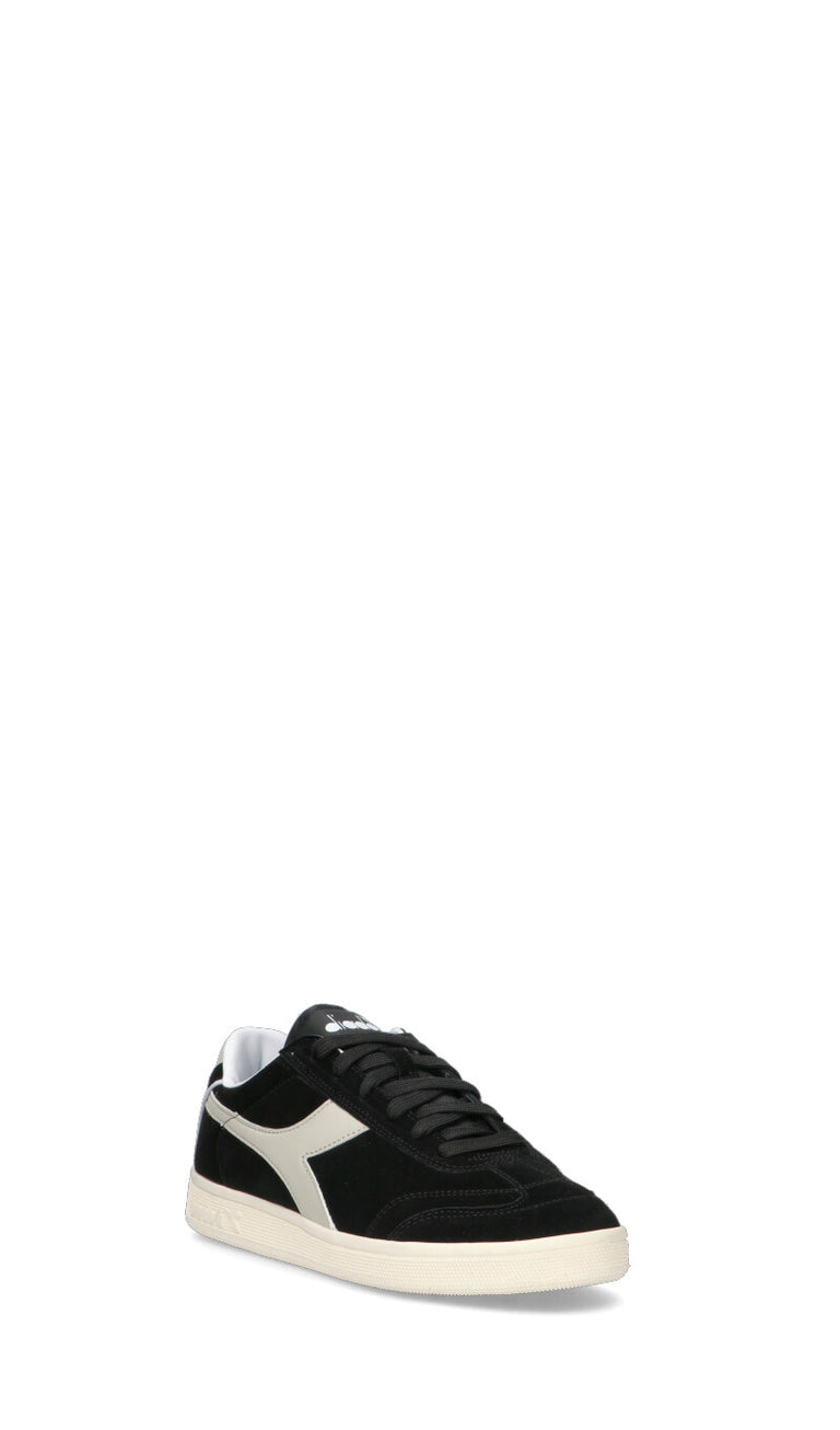 DIADORA - KICK Sneaker uomo nera in suede