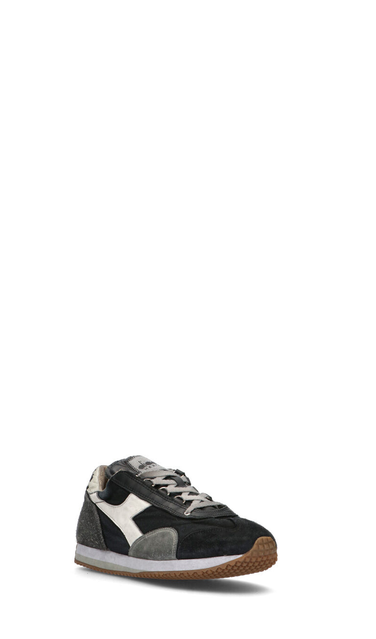 DIADORA HERITAGE - EQUIPE H DIRTY STONE WASH EVO Sneaker uomo nera in suede