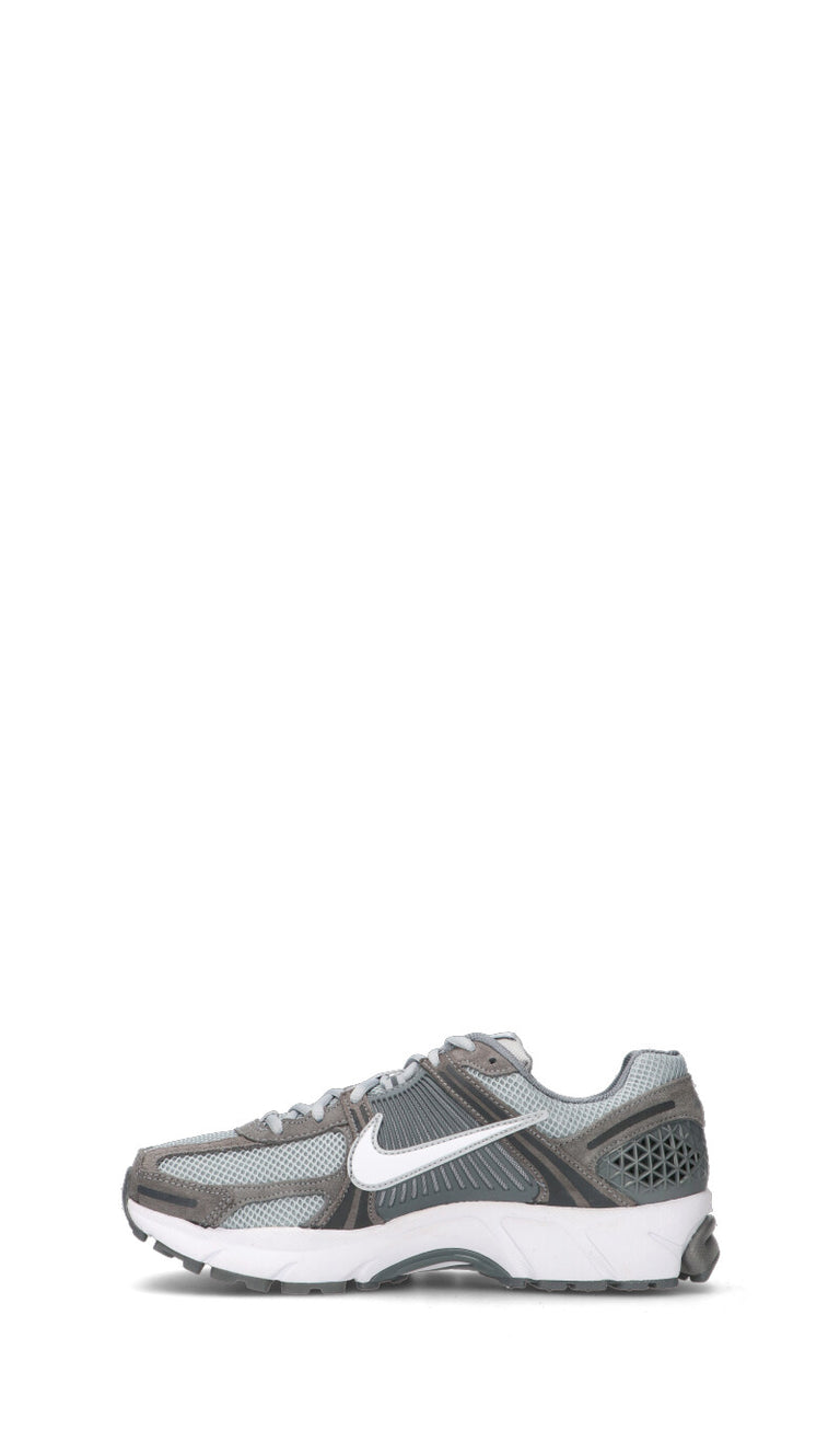 NIKE ZOOM VOMERO 5 Sneaker uomo grigia