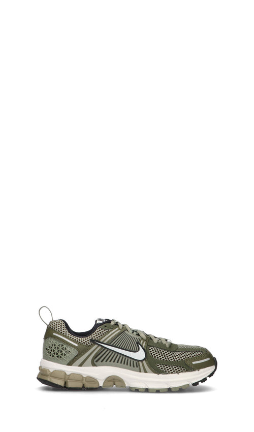 NIKE VOMERO 5 (GS) Sneaker ragazzo verde