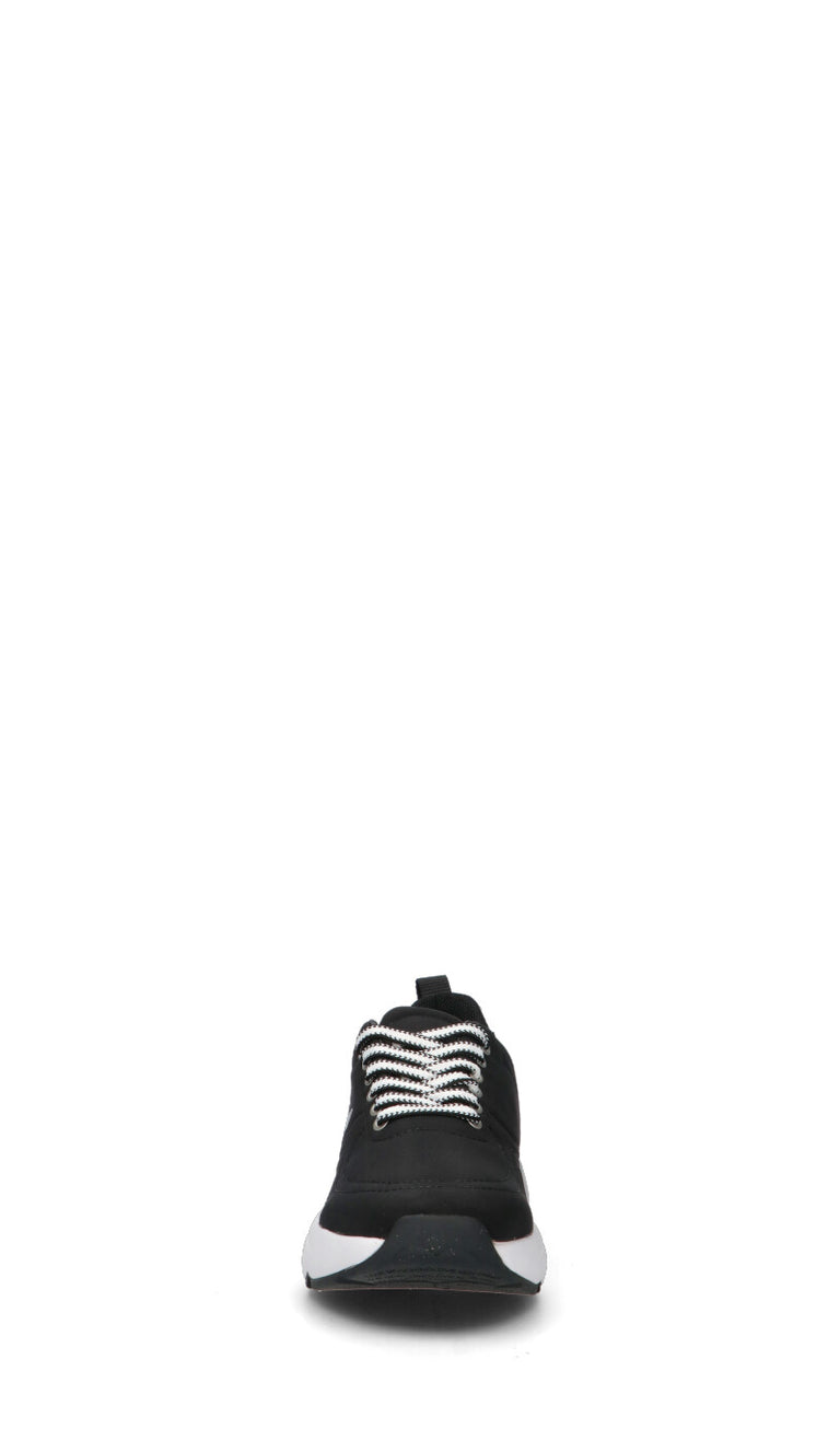 LOVE MOSCHINO Sneaker donna nera/bianca