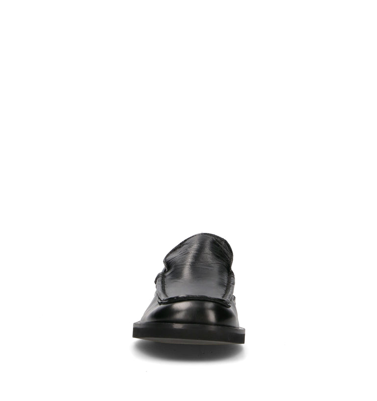 POEVE Mocassino donna nero in pelle