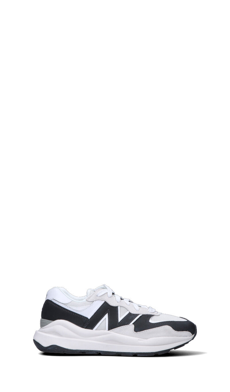 NEW BALANCE Sneaker uomo bianca/nera in pelle