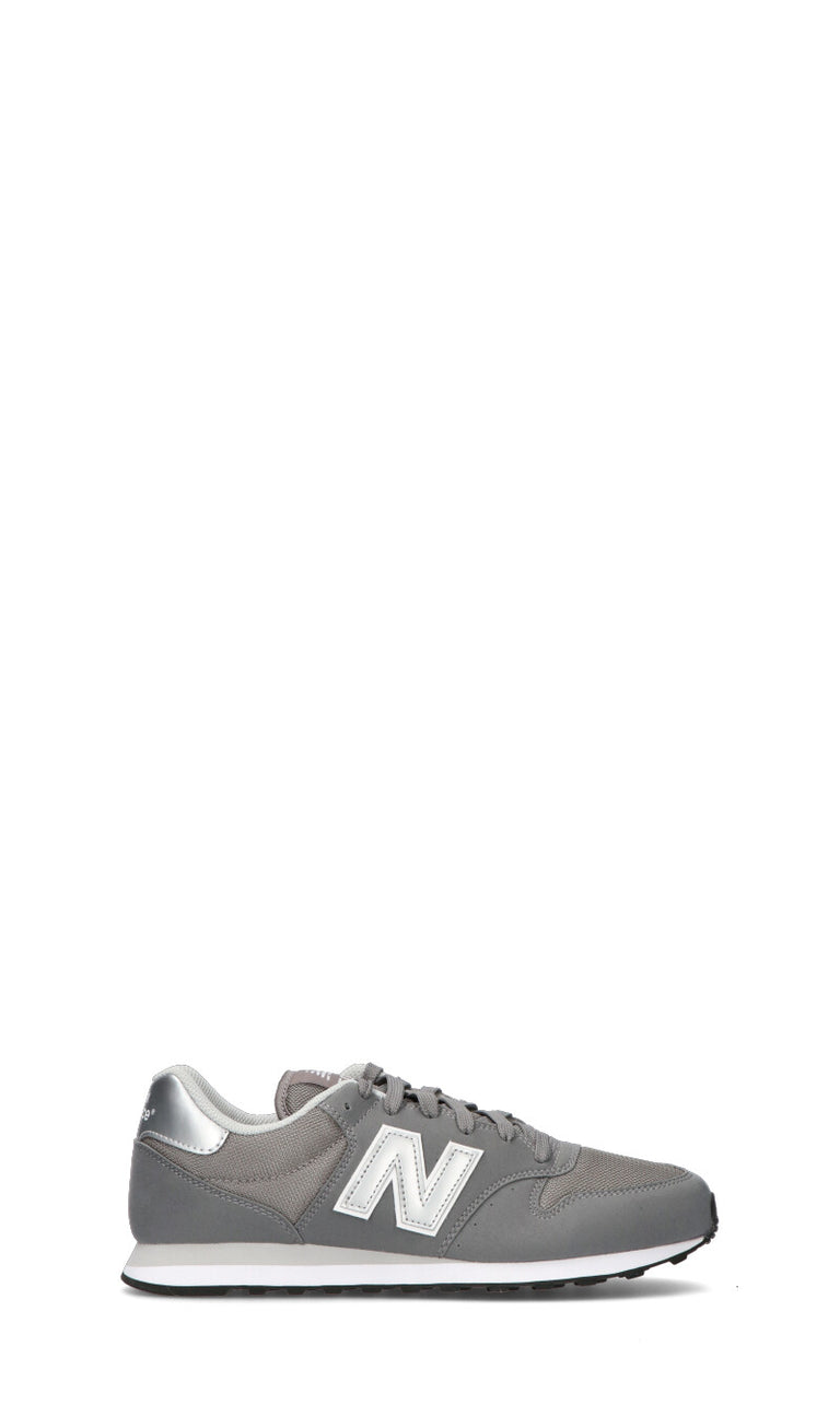 NEW BALANCE LACCI BIANCHI Sneaker uomo grigia