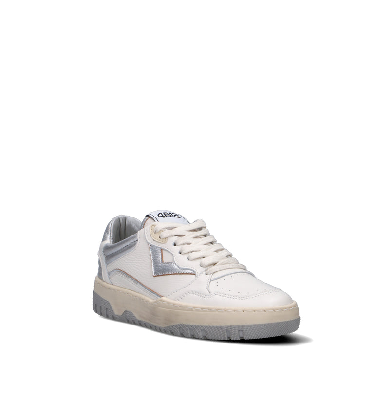 QUATTROBARRADODICI Sneaker donna bianca in pelle