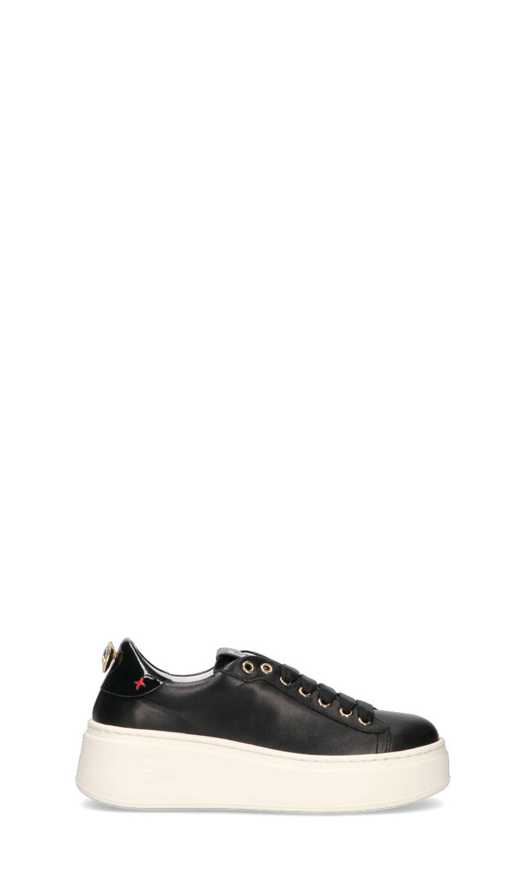 GIO+ Sneaker donna nera in pelle