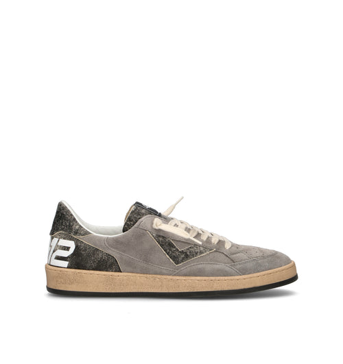 QUATTROBARRADODICI Sneaker uomo grigia in suede