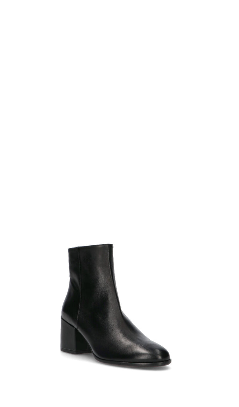 STATUS Tronchetto donna nero in pelle