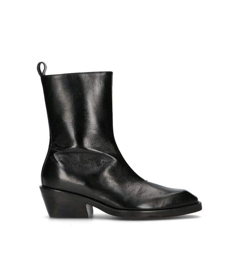 POEVE Tronchetto donna nero in pelle