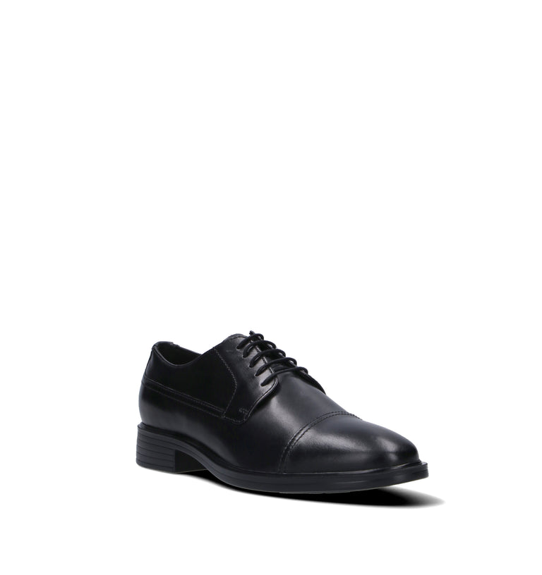 GEOX Stringata uomo nera in pelle