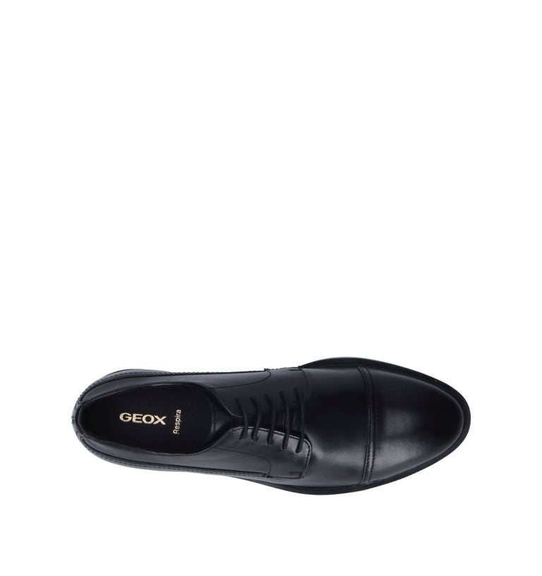 GEOX Stringata uomo nera in pelle