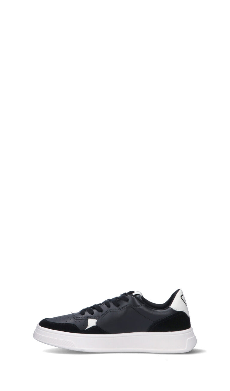ARMANI EXCHANGE Sneaker uomo nera in pelle