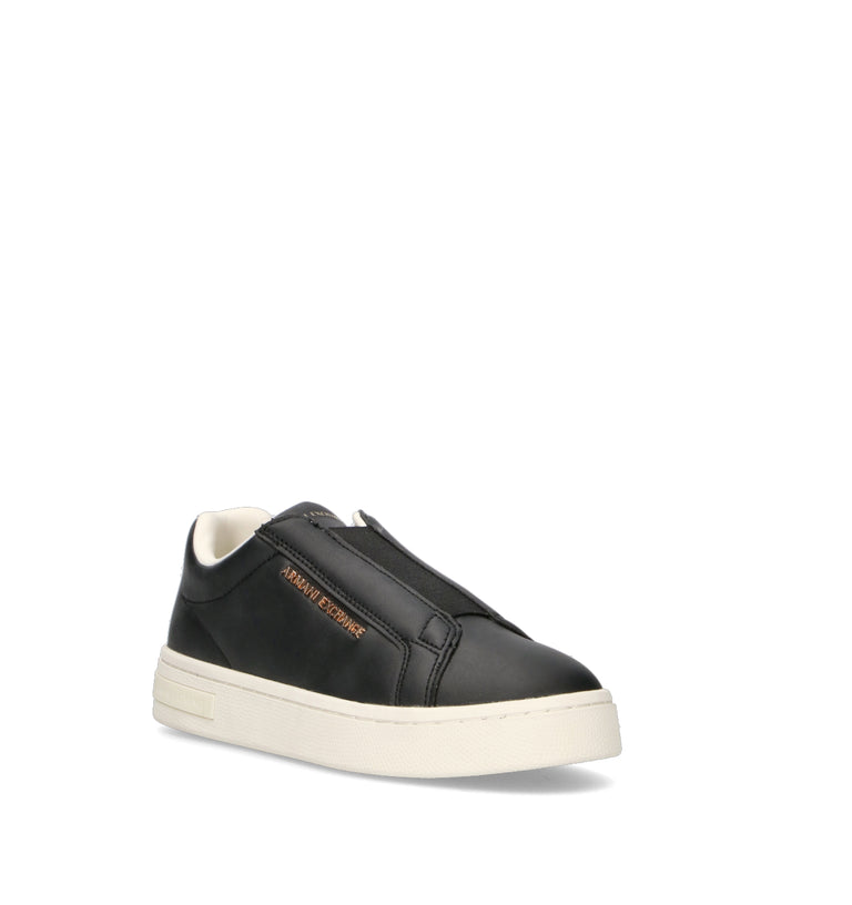 ARMANI EXCHANGE Sneaker donna nera