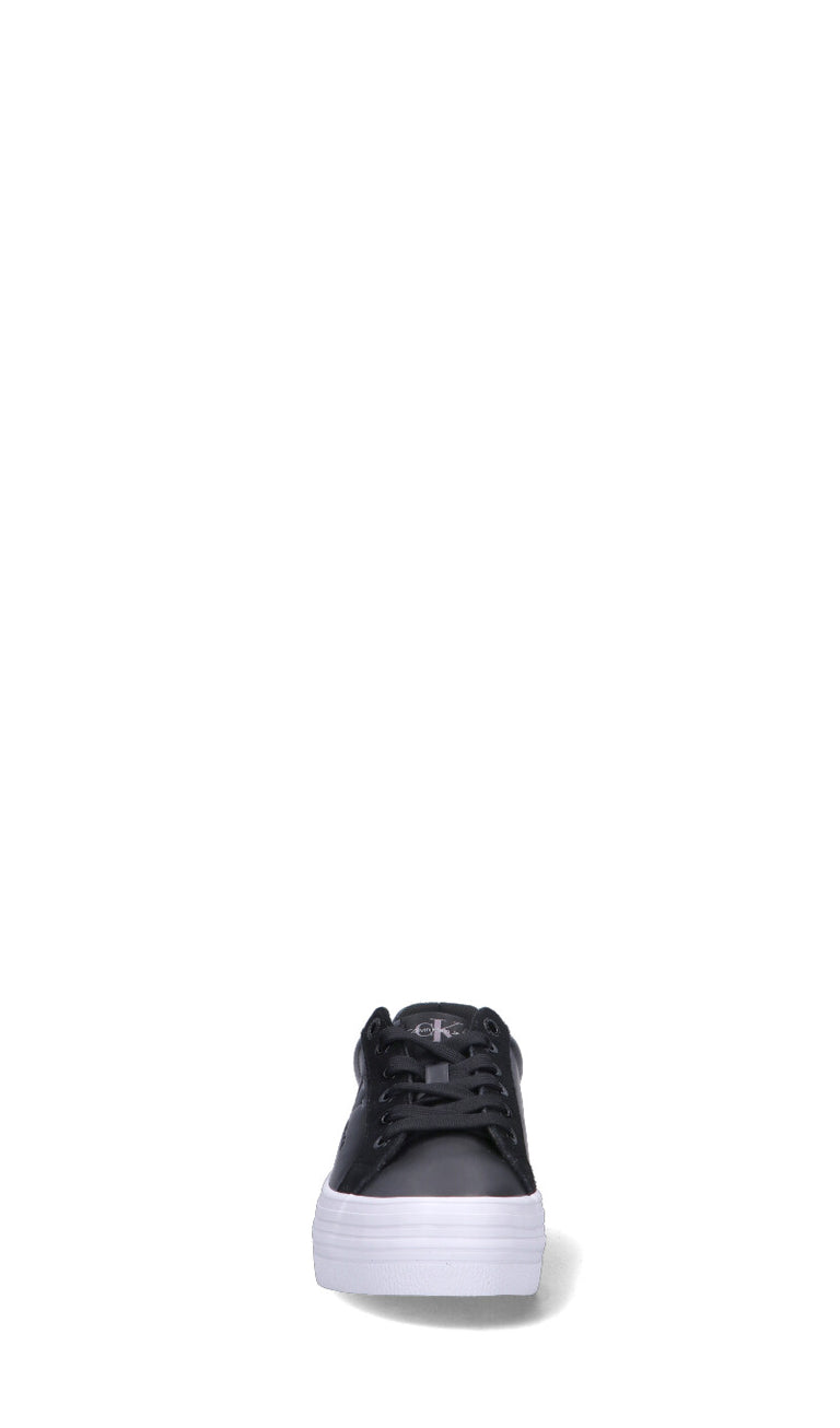 CALVIN KLEIN JEANS Sneaker donna nera in pelle