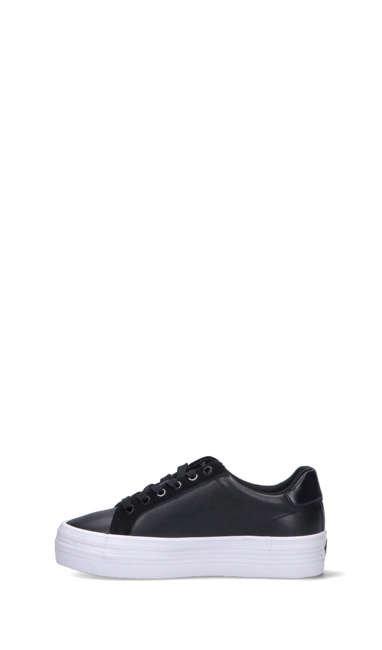 CALVIN KLEIN JEANS Sneaker donna nera in pelle