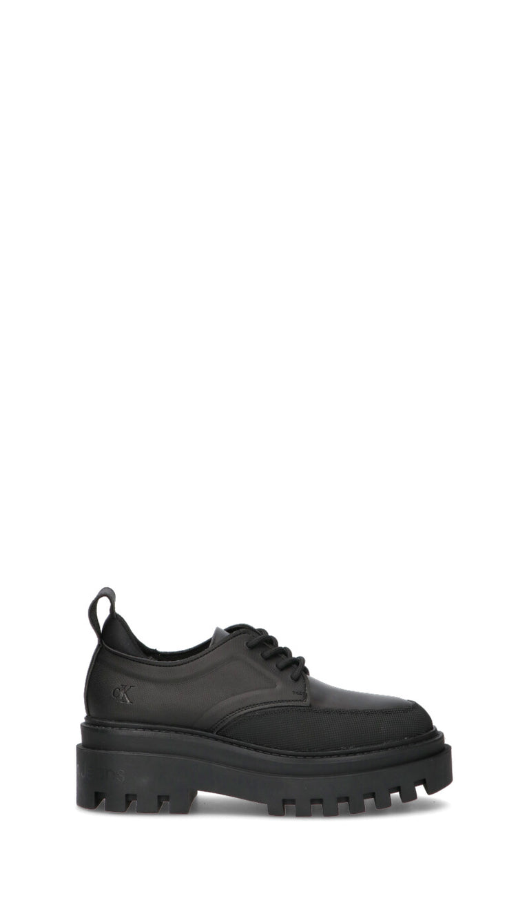 CALVIN KLEIN JEANS Stringata donna nera in pelle