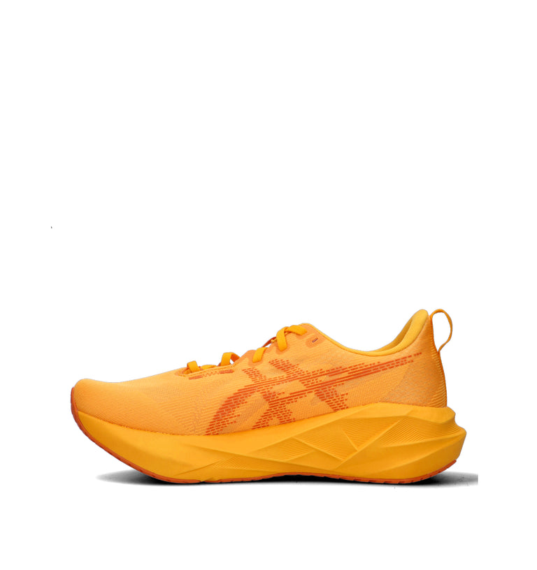 ASICS NOVABLAST 5 Scarpa running uomo arancio