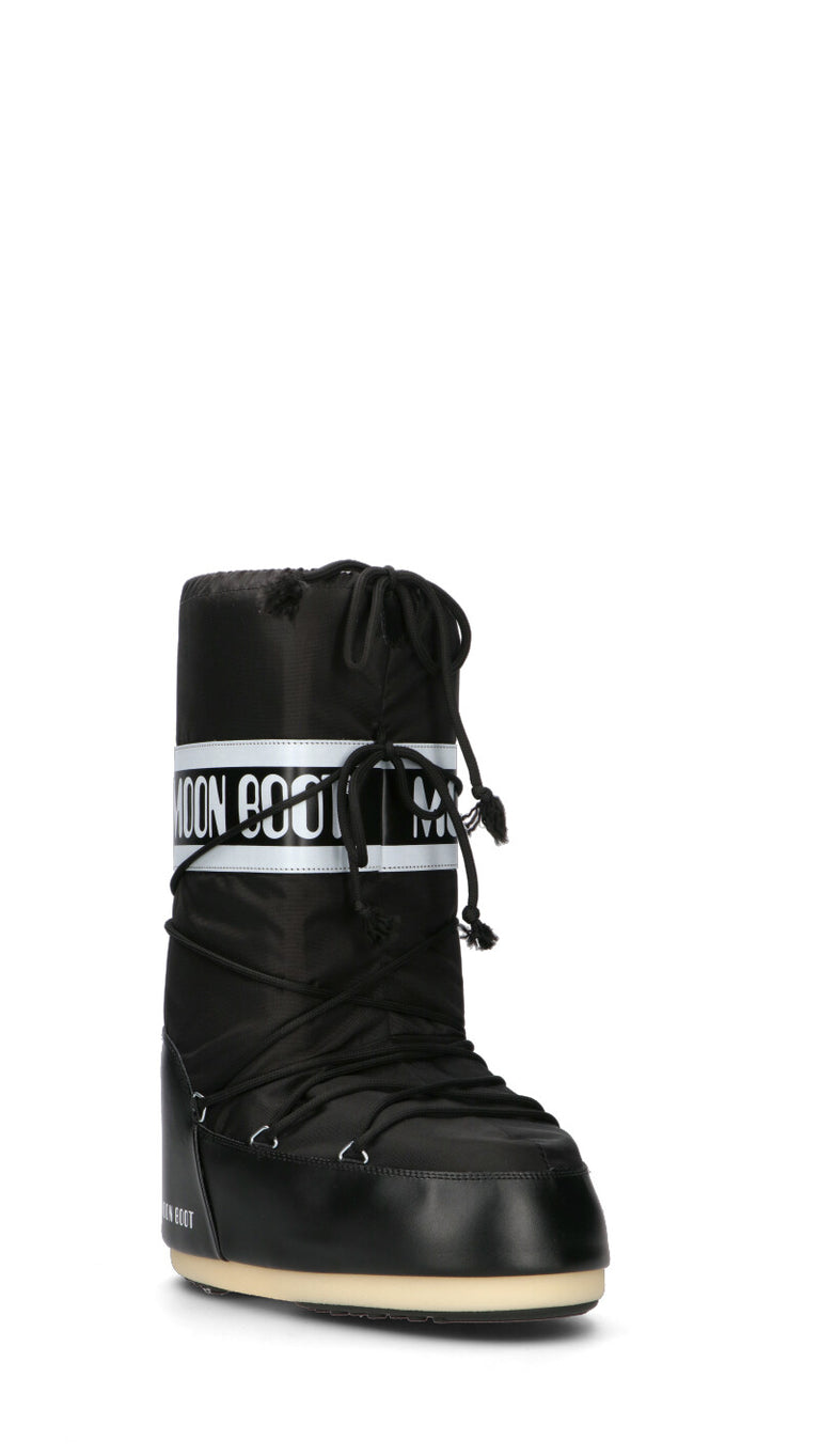MOON BOOT