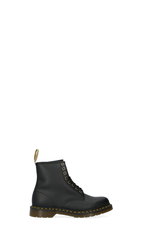 DR. MARTENS VEGAN Anfibio uomo nero