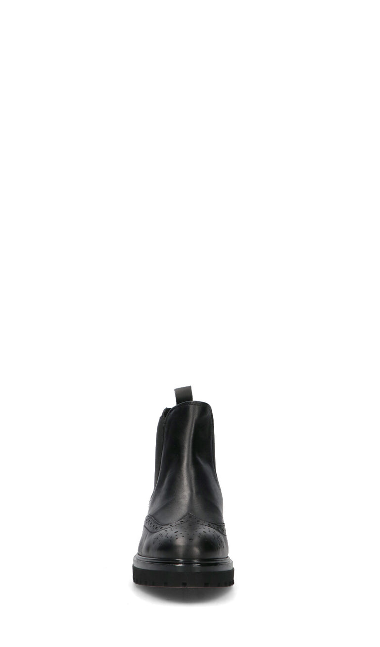 GRAFIA Beatles donna nera in pelle
