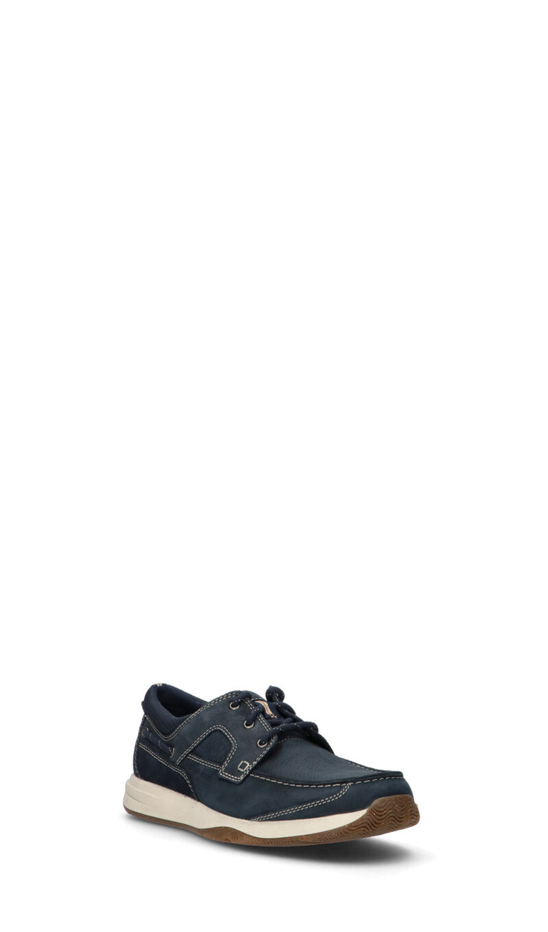 CLARKS ESSENTIALS