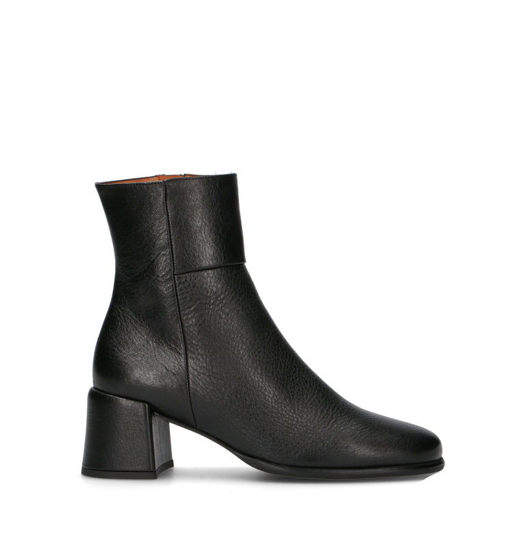 ANGEL ALARCON Tronchetto donna nero in pelle