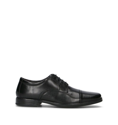 CLARKS CORE HOWARD CAP Stringata uomo nera in pelle