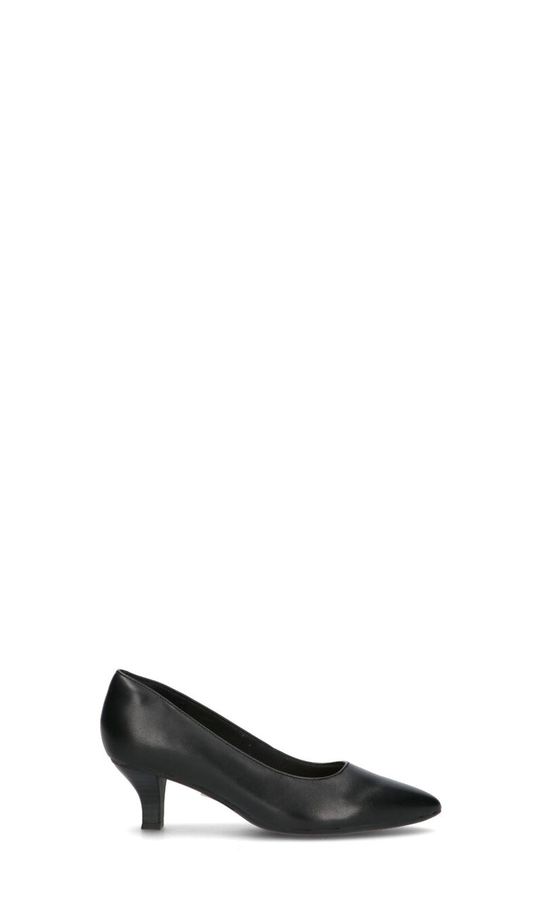 CLARKS ESSENTIALS