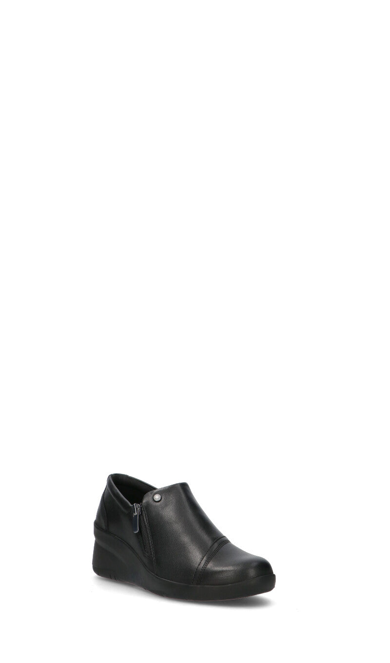 CLARKS ESSENTIALS Scarpa donna comfort nera in pelle