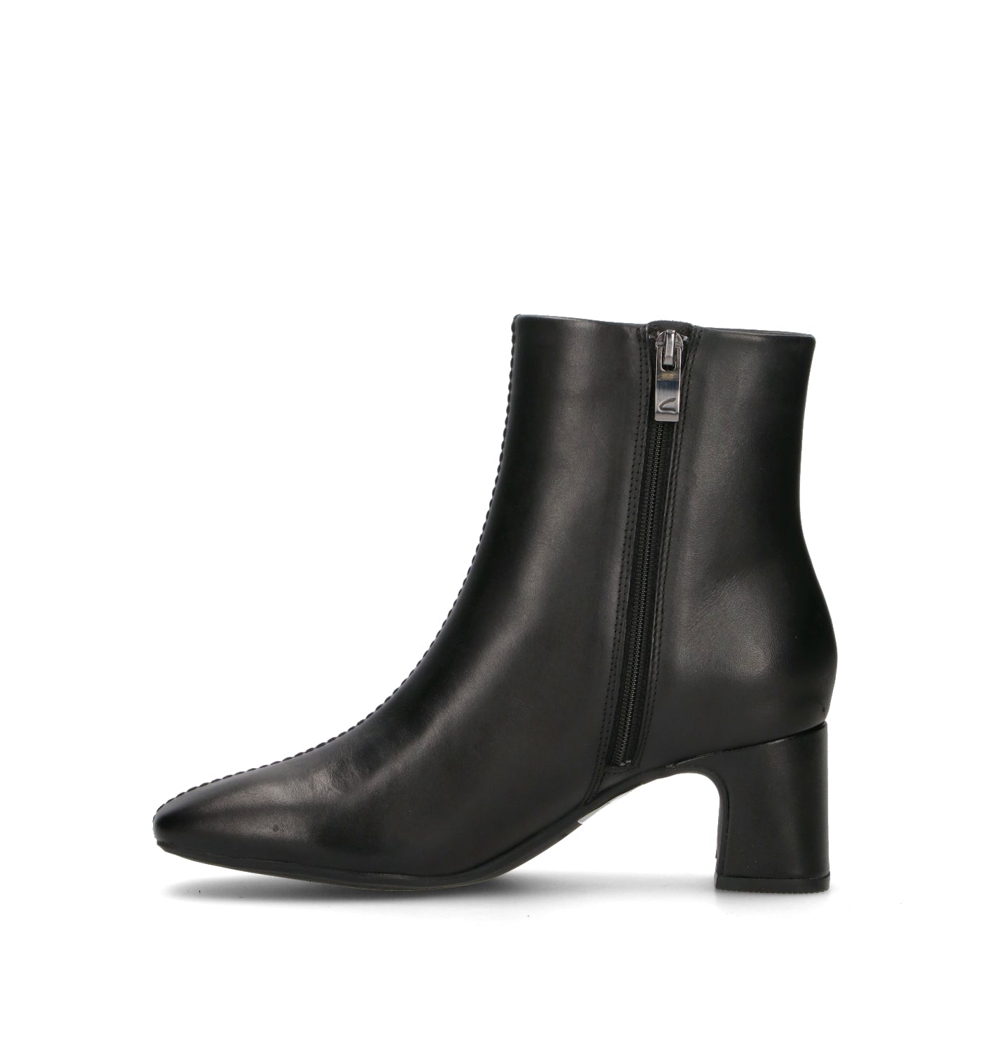 CLARKS CORE FERNIER ZIP Tronchetto donna nero in pelle