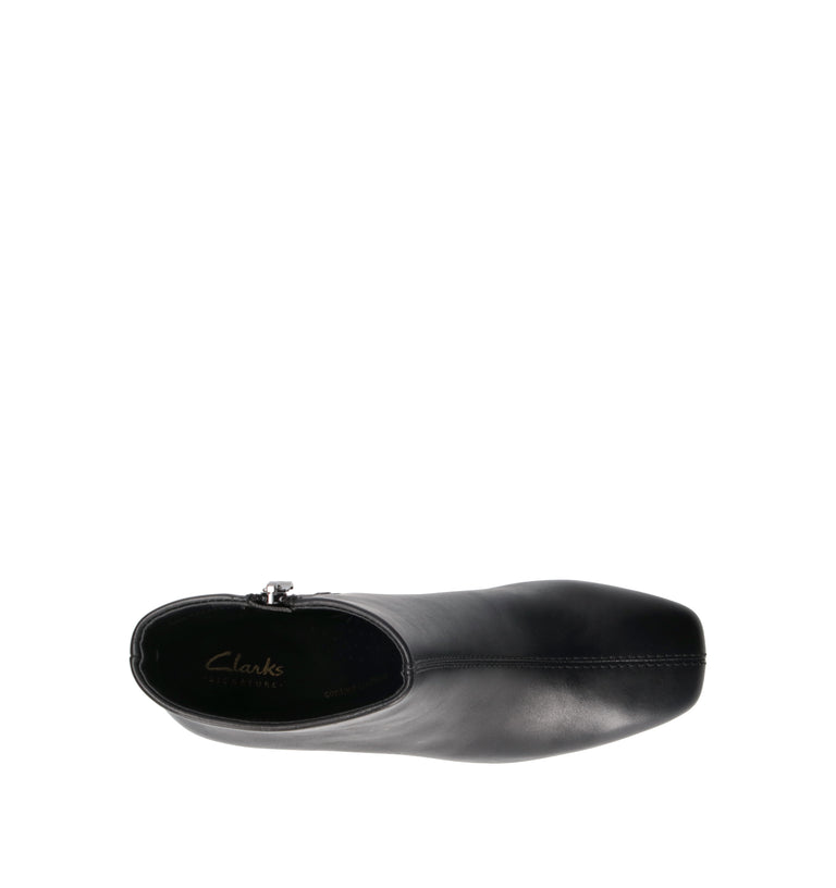 CLARKS CORE FERNIER ZIP Tronchetto donna nero in pelle