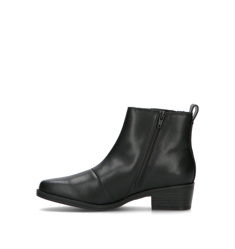 CLARKS ESSENTIALS Tronchetto donna nero in pelle