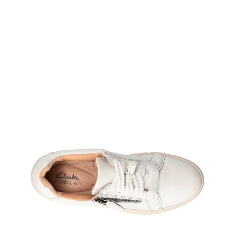CLARKS ESSENTIALS MYKAH JOY Sneaker donna bianca