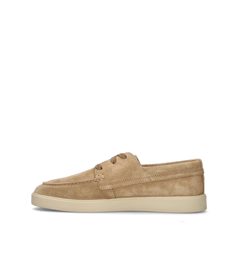 CLARKS CORE LOCKFORD BOAT Stringata uomo beige in suede
